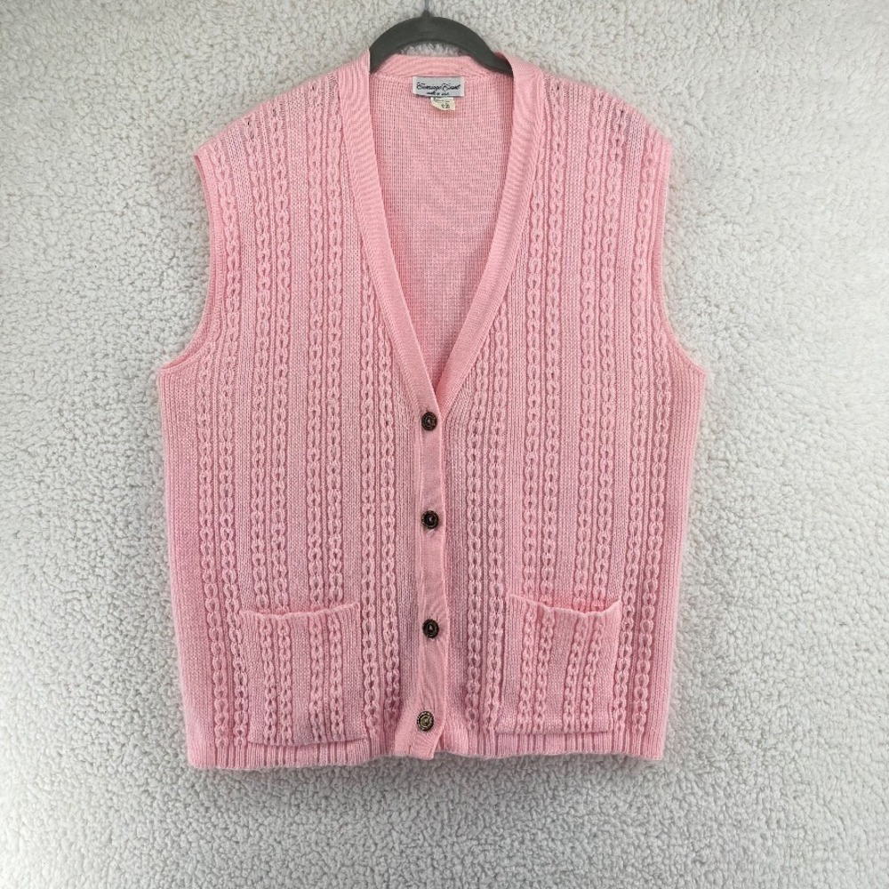 Carriage Court Sweater Vest Womens L Pink Cable Knit Button Front Pockets USA